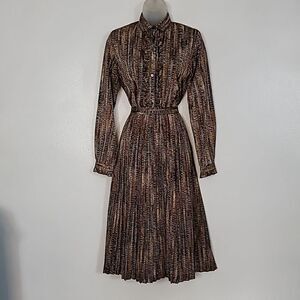 Vintage Jaeger Long Sleeve Ruffle Pleated  Skirt Suit